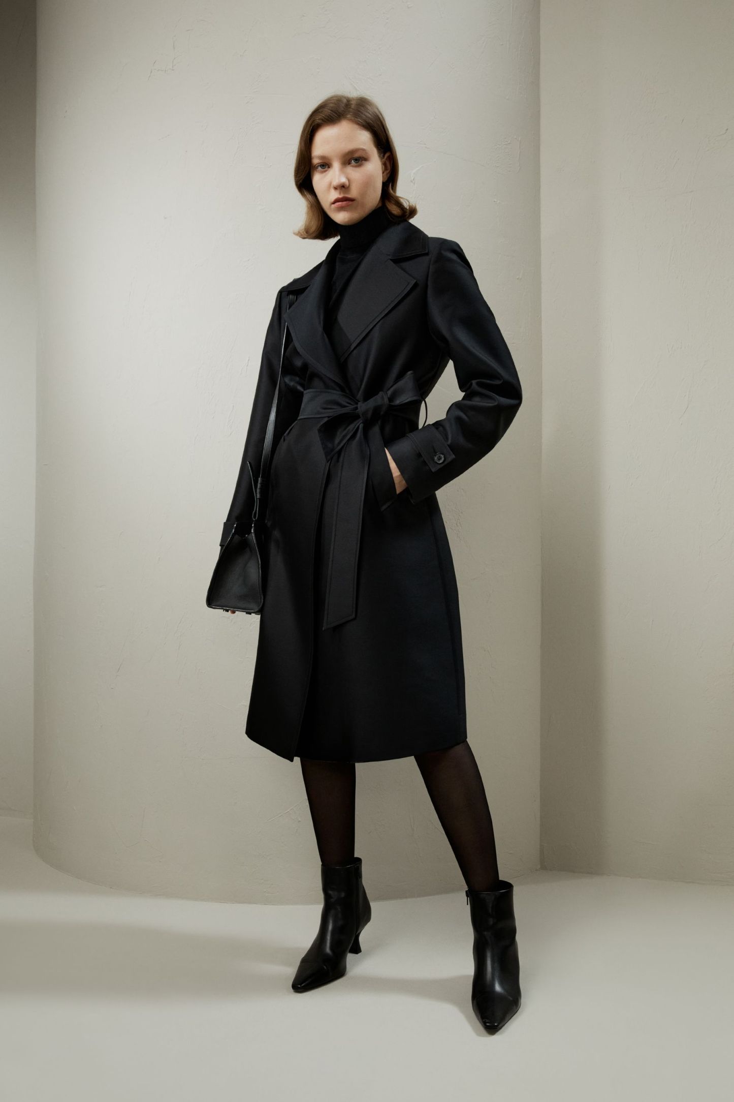 Silk-Wool Mixed Trenchcoat