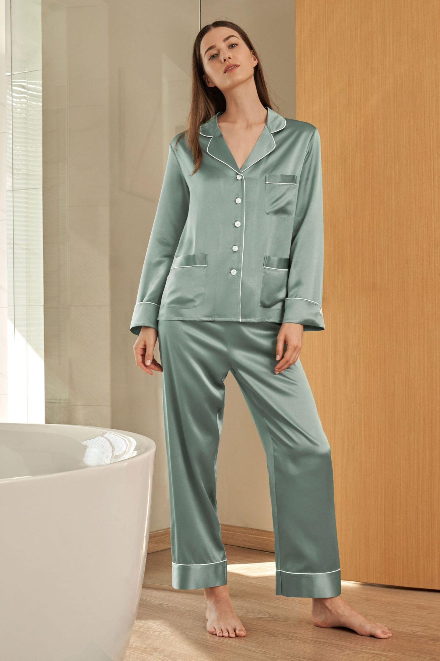 Chic Trimmed women Silk Pajamas Set