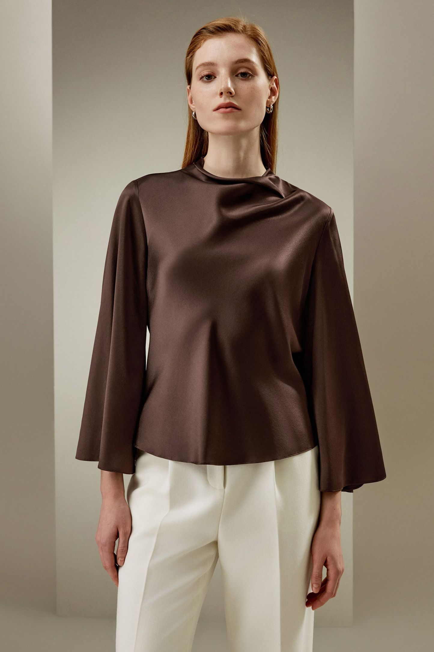 Bell sleeves minimalist silk top