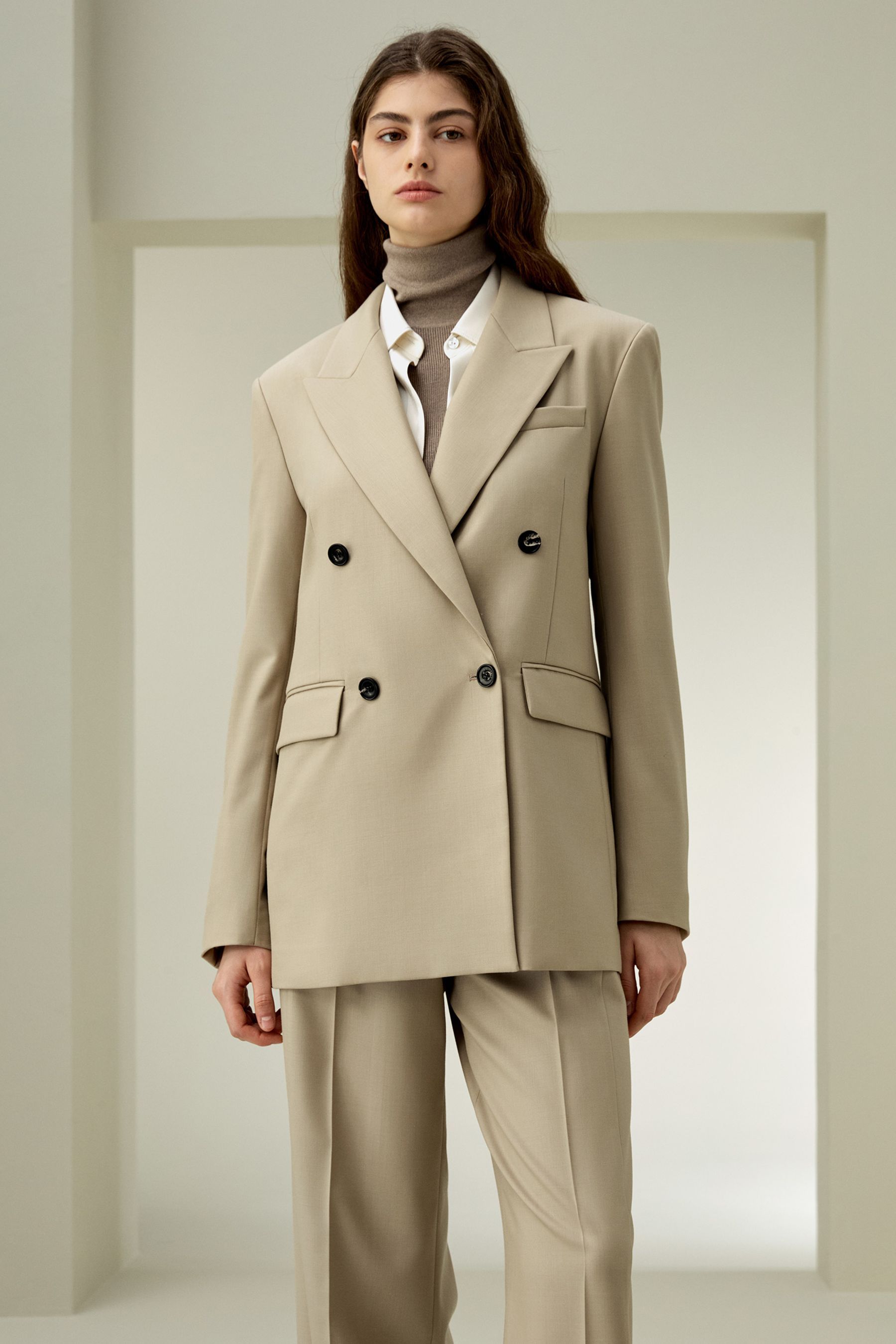 Modern Beauty Silk Wool Blazer