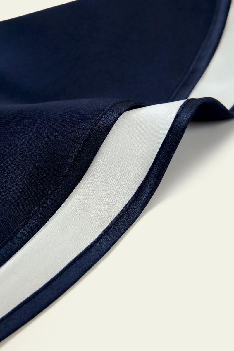 #color_Navy Blue&Natural White