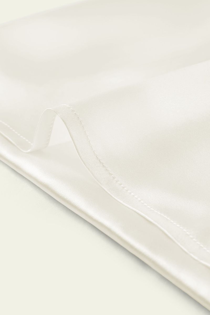 #color_Natural White