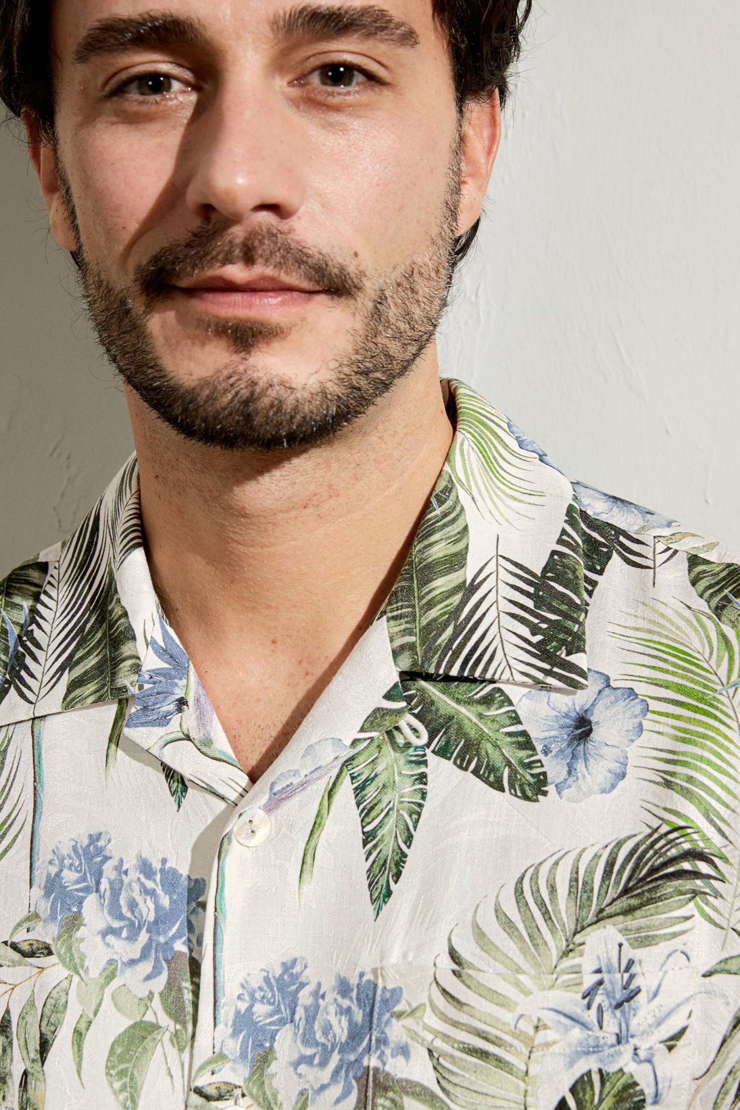 #color_Tropical Palm Print