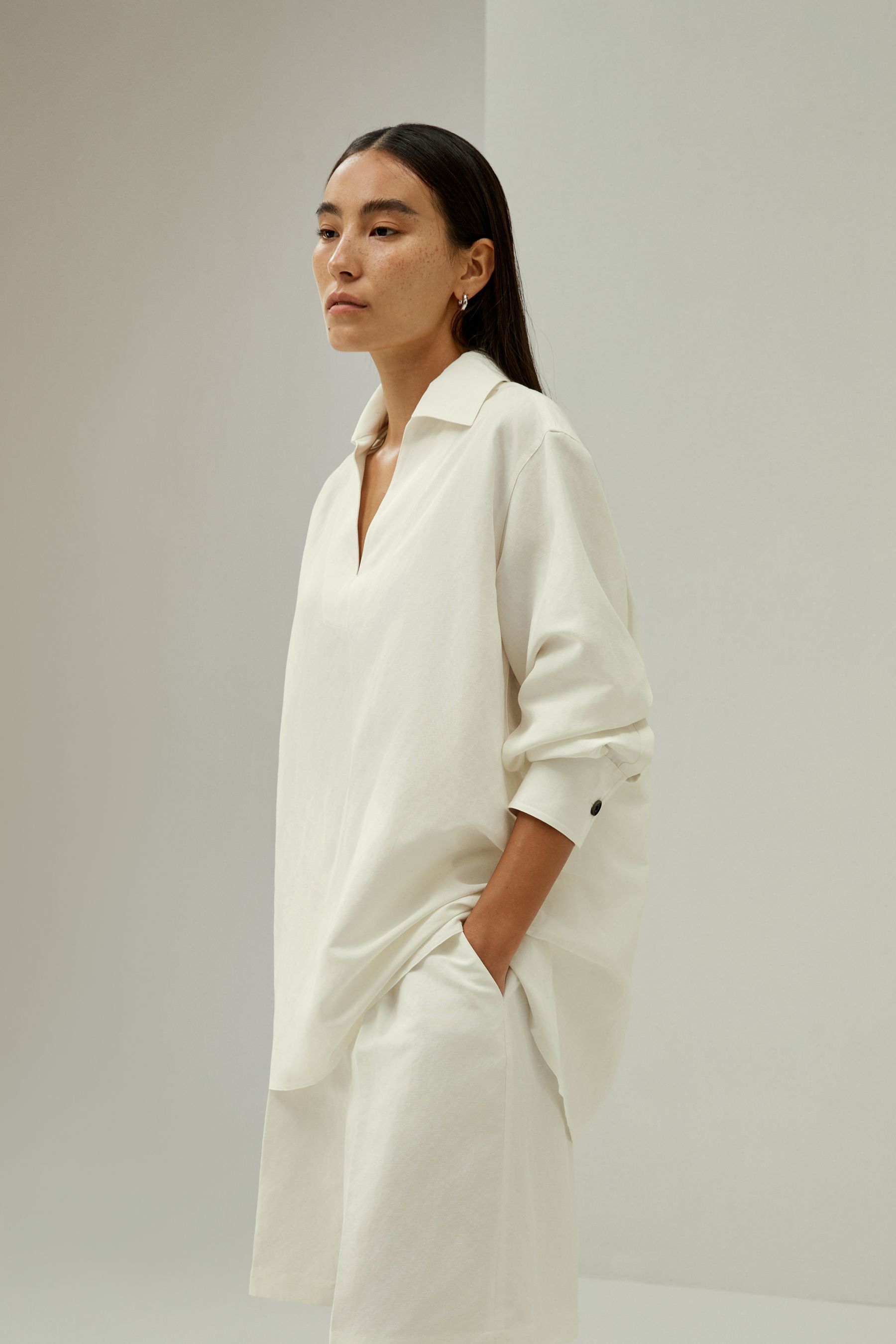 #color_Natural White