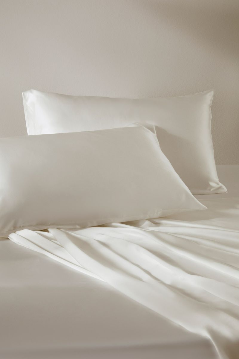 #color_Natural White