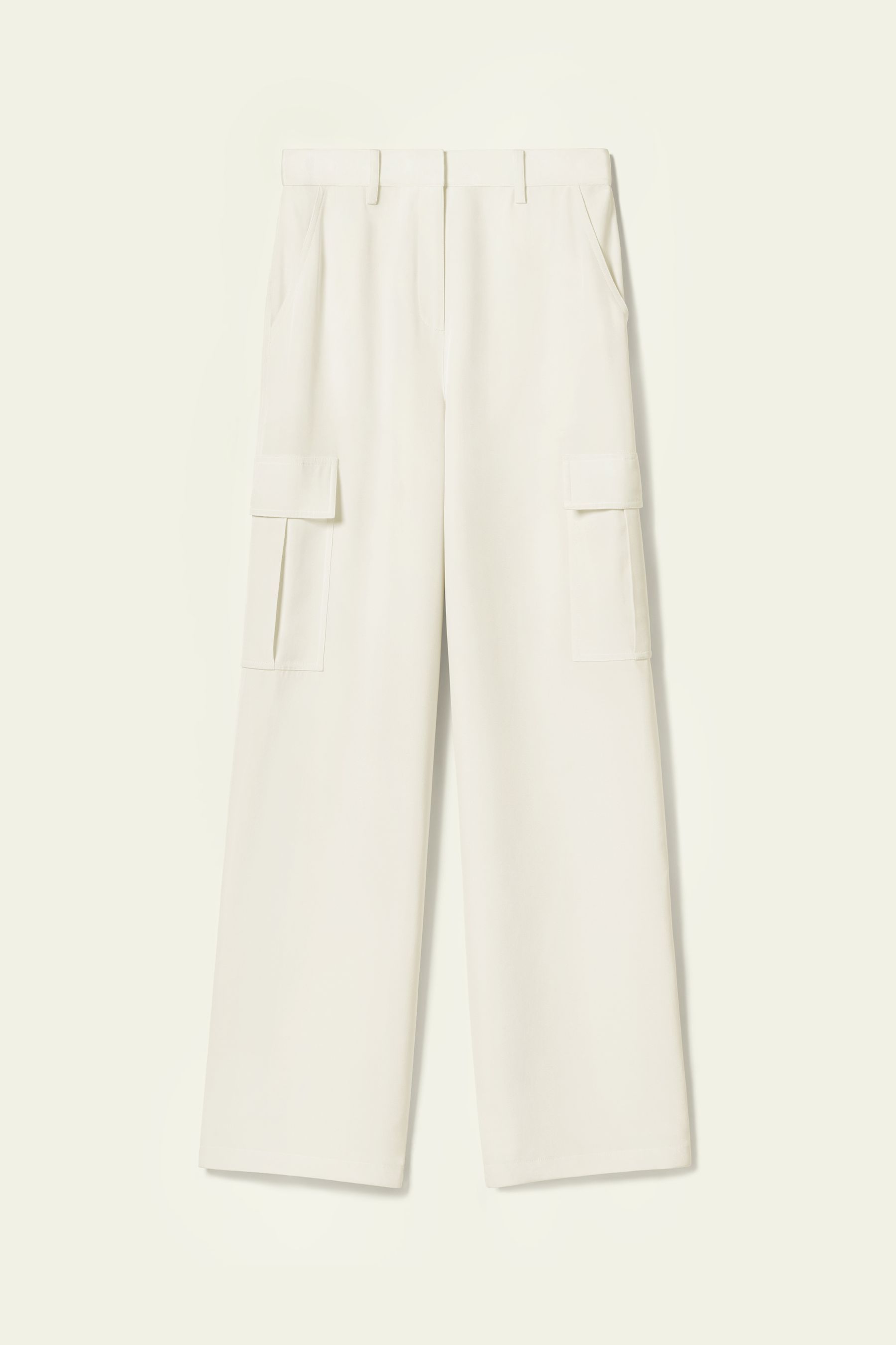 #color_Natural White