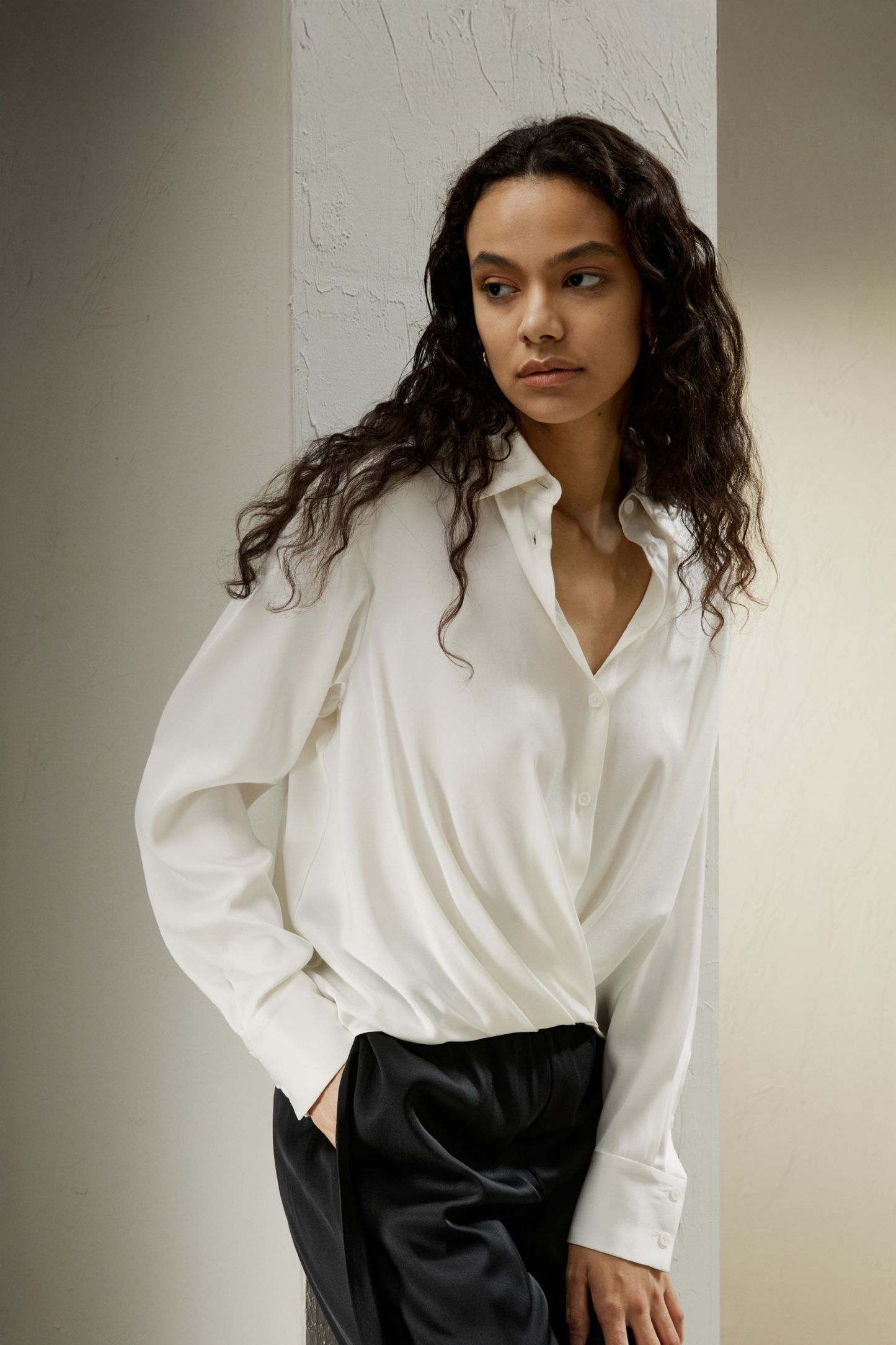 #color_Natural White