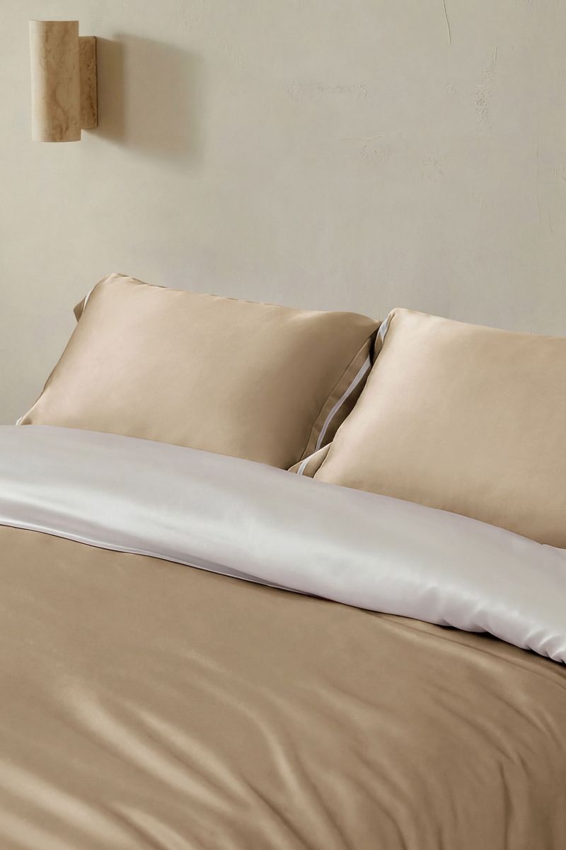#color_Taupe