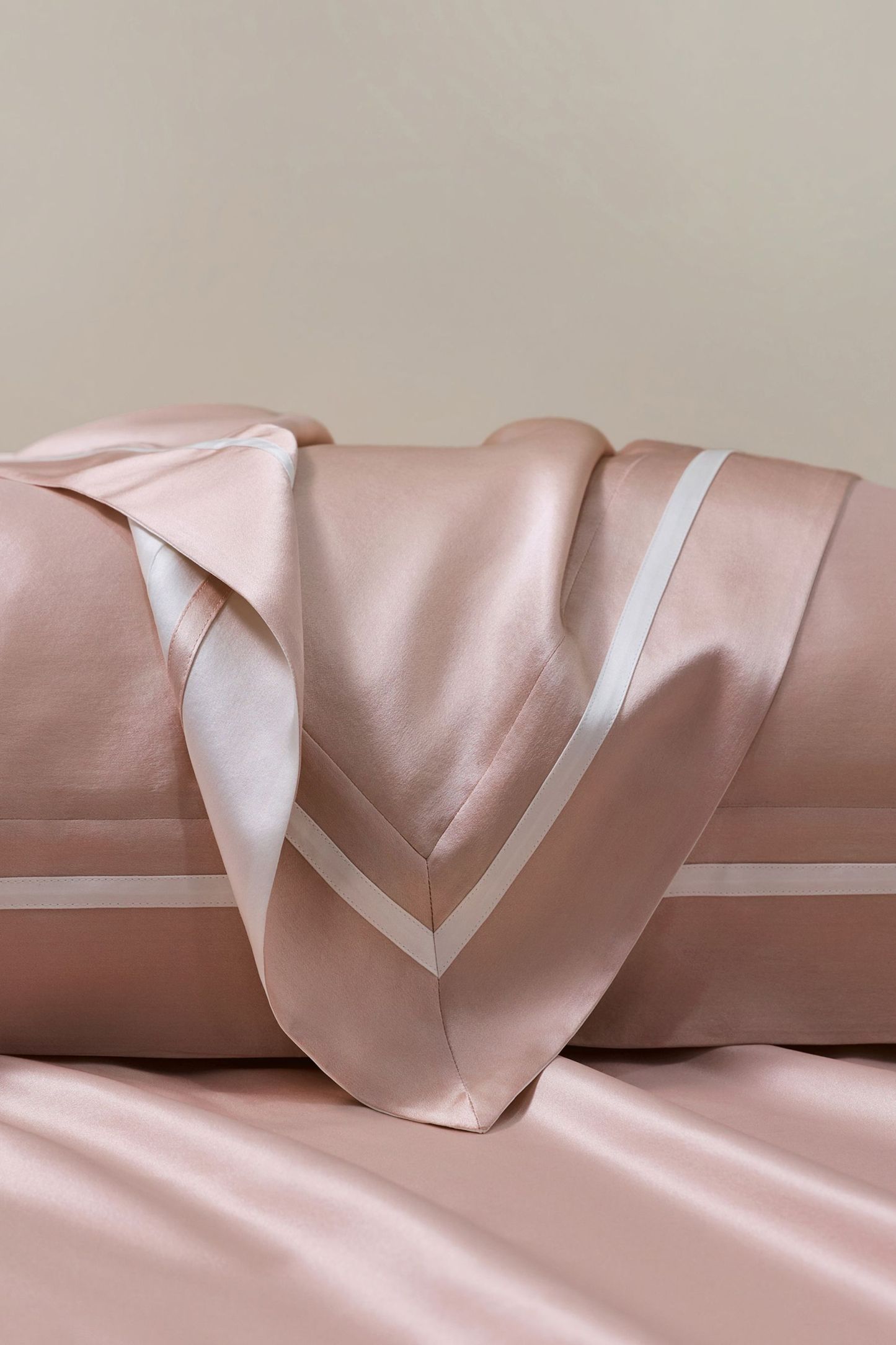 #color_Rosy Pink