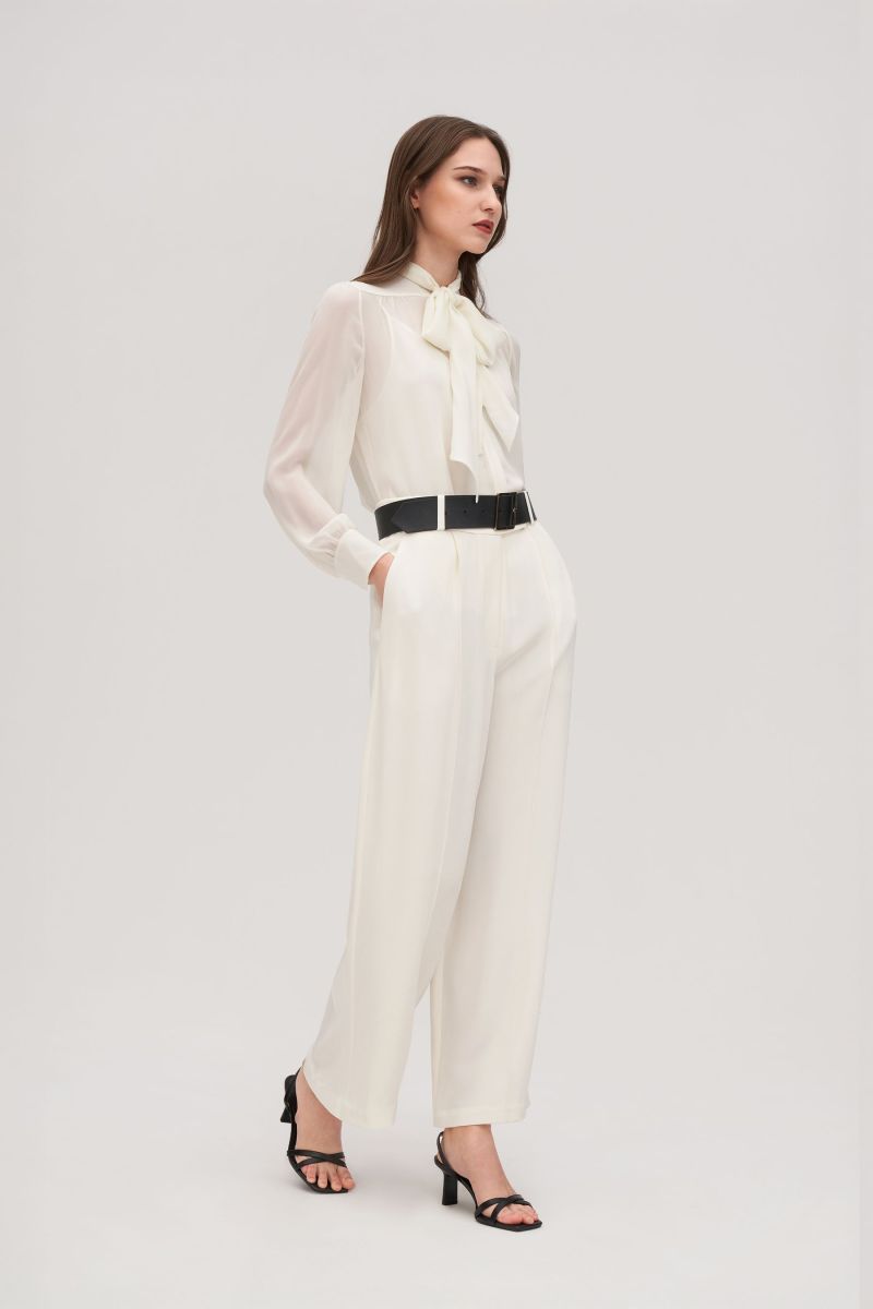 #color_Natural White