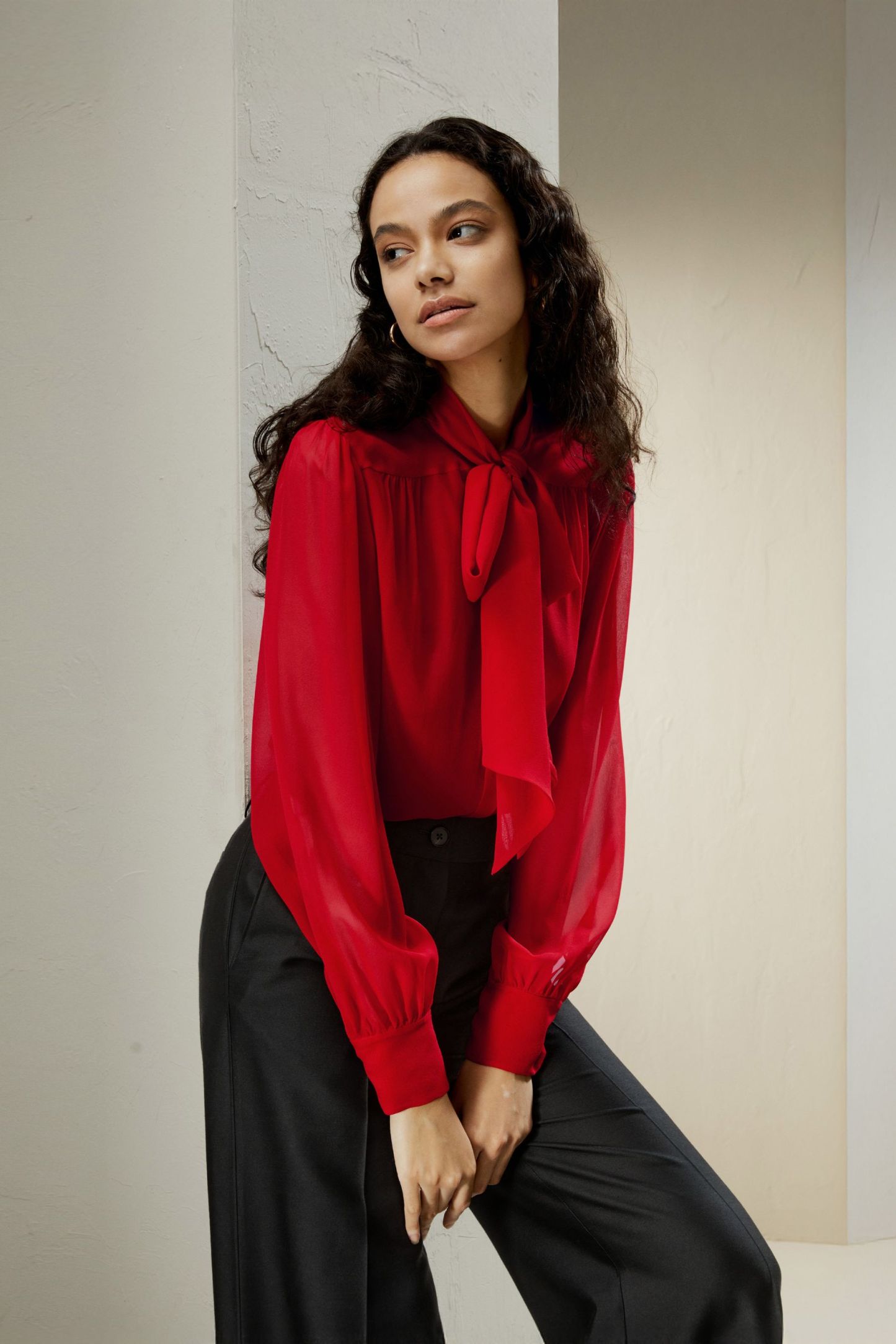 #color_Pomegranate Red