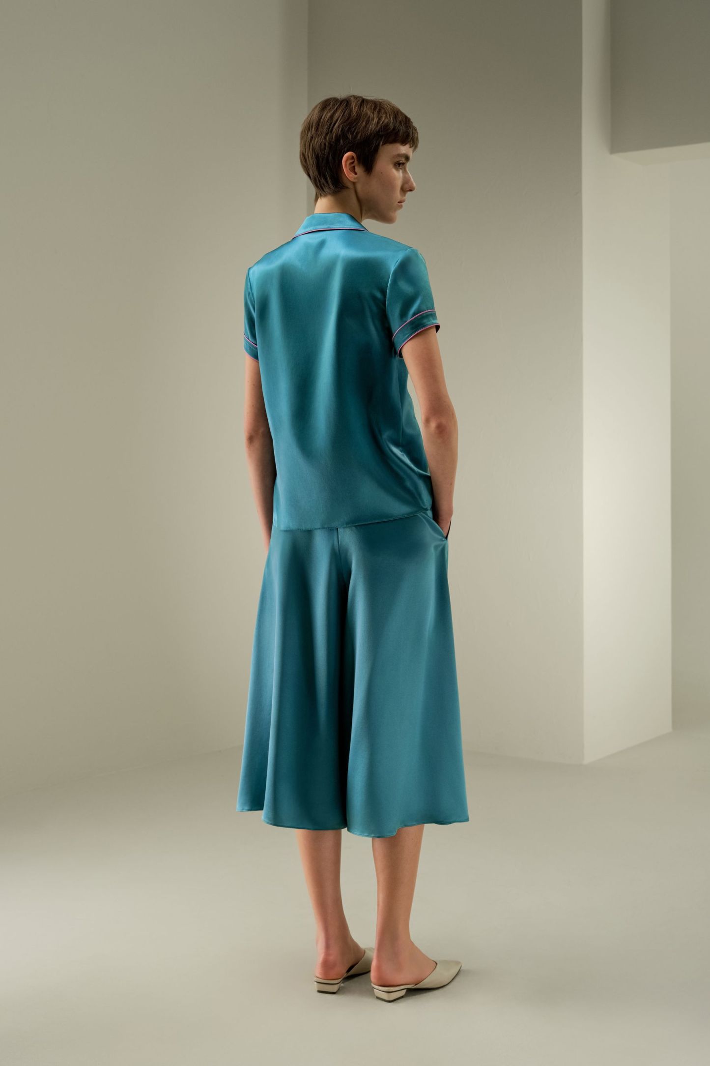 #color_Adriatic Blue