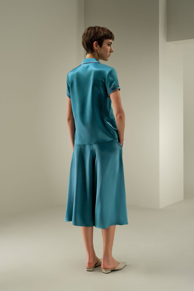 #color_Adriatic Blue