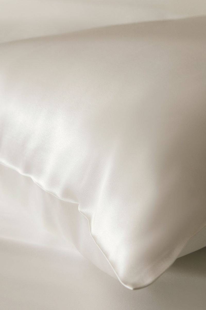 #color_Natural White