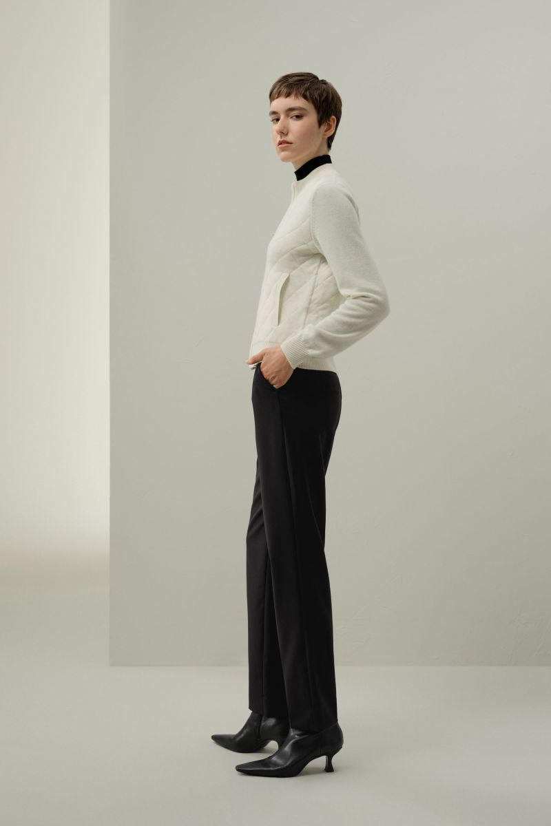 #color_Natural White