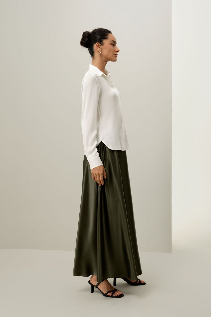 #color_Natural White