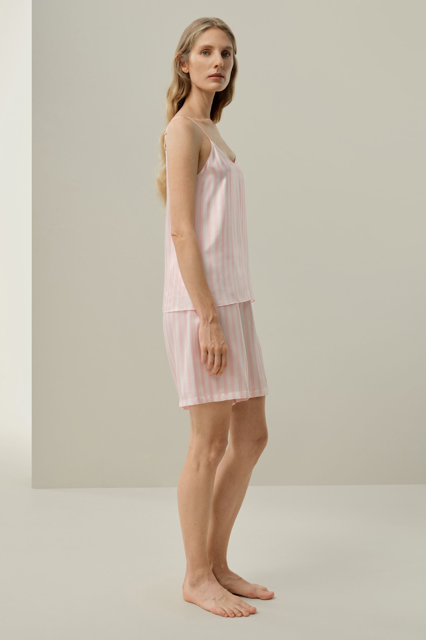 #color_Light Rosy & White Stripe