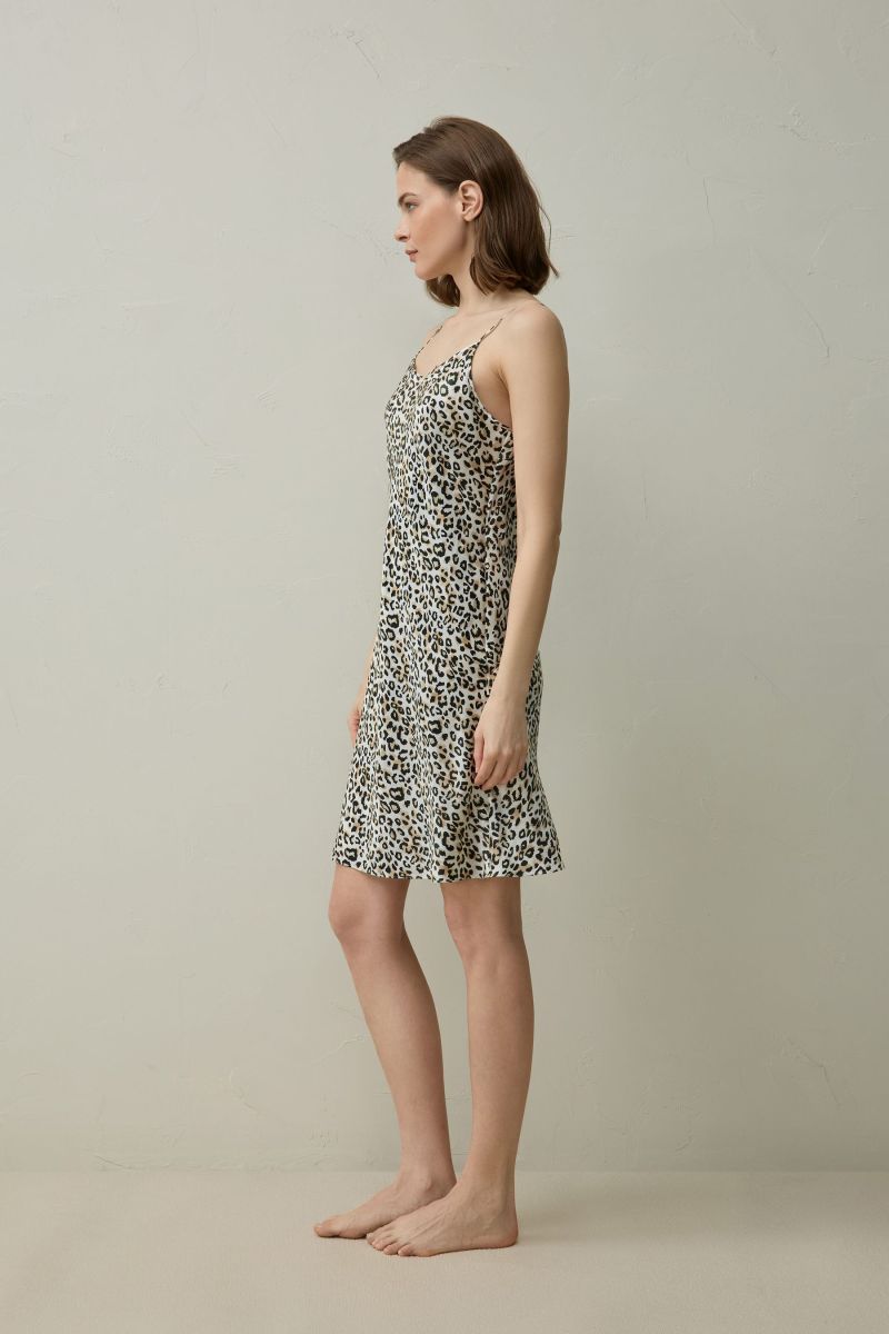 #color_Dawn Leopard