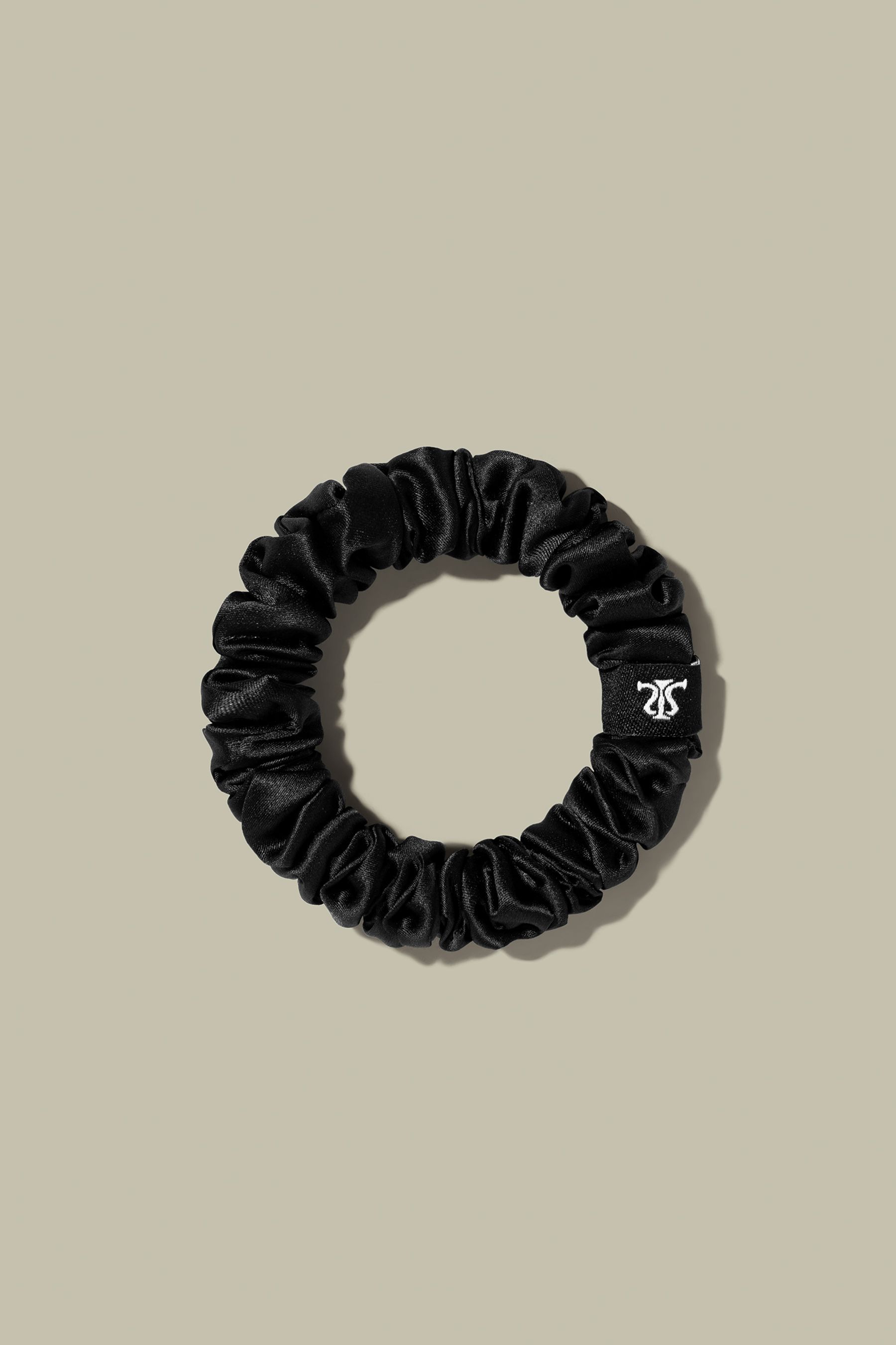 #color_Black+Natural White