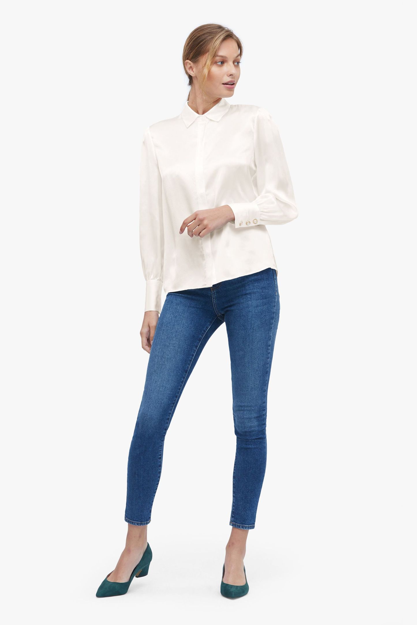 #color_Natural White