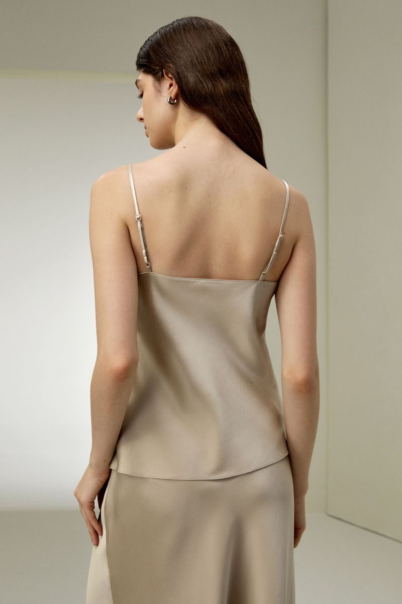 #color_Light Apricot