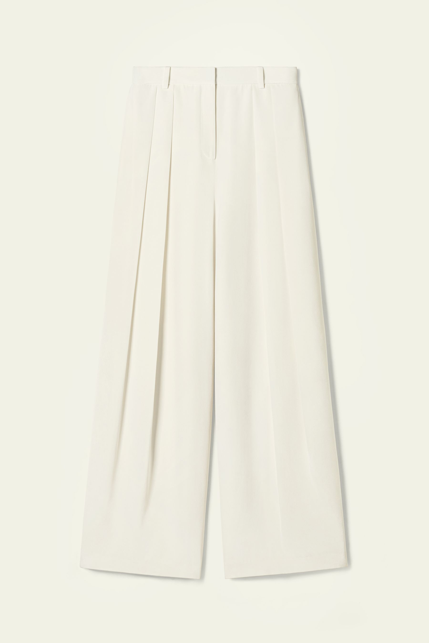 #color_Natural White