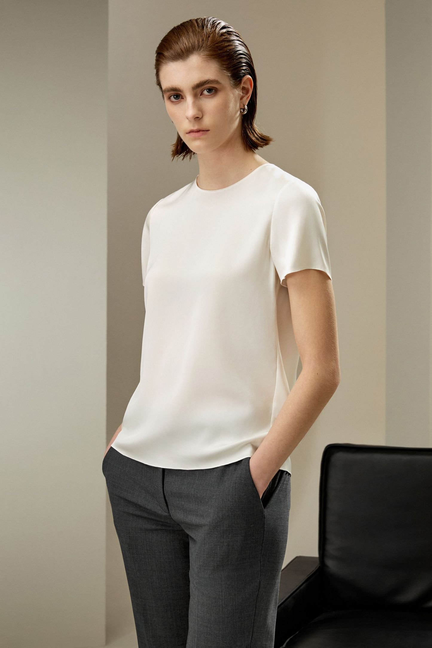 #color_Natural White