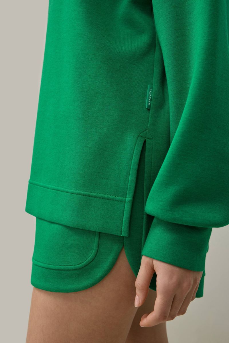 #color_Emerald Green