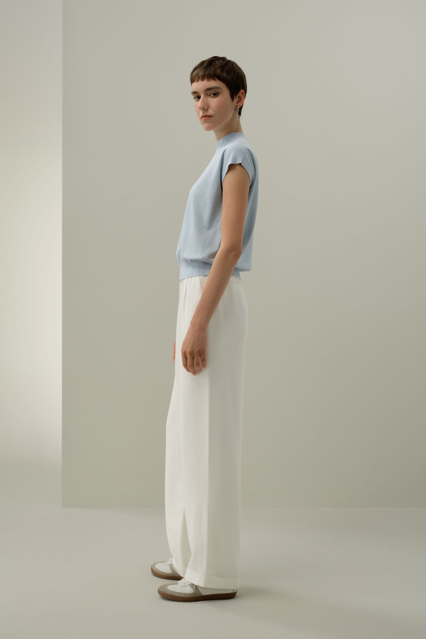 #color_Celestial Blue