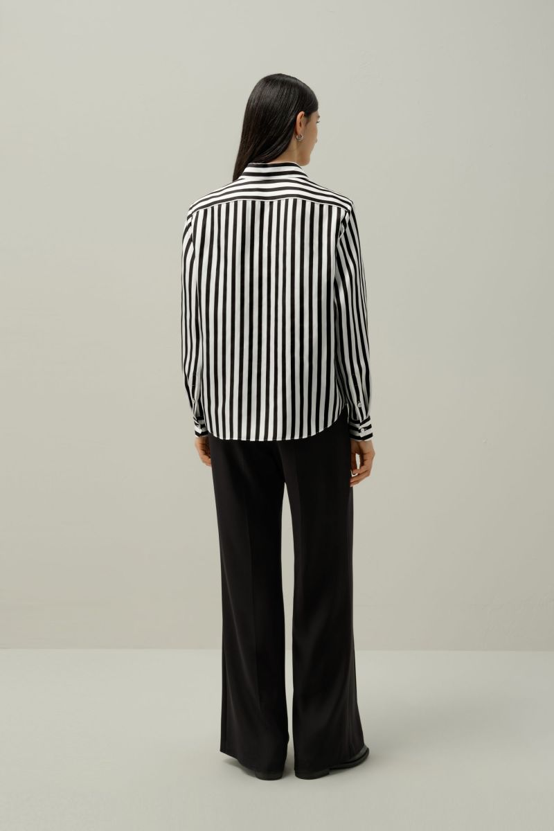 #color_Black-White Pinstripes