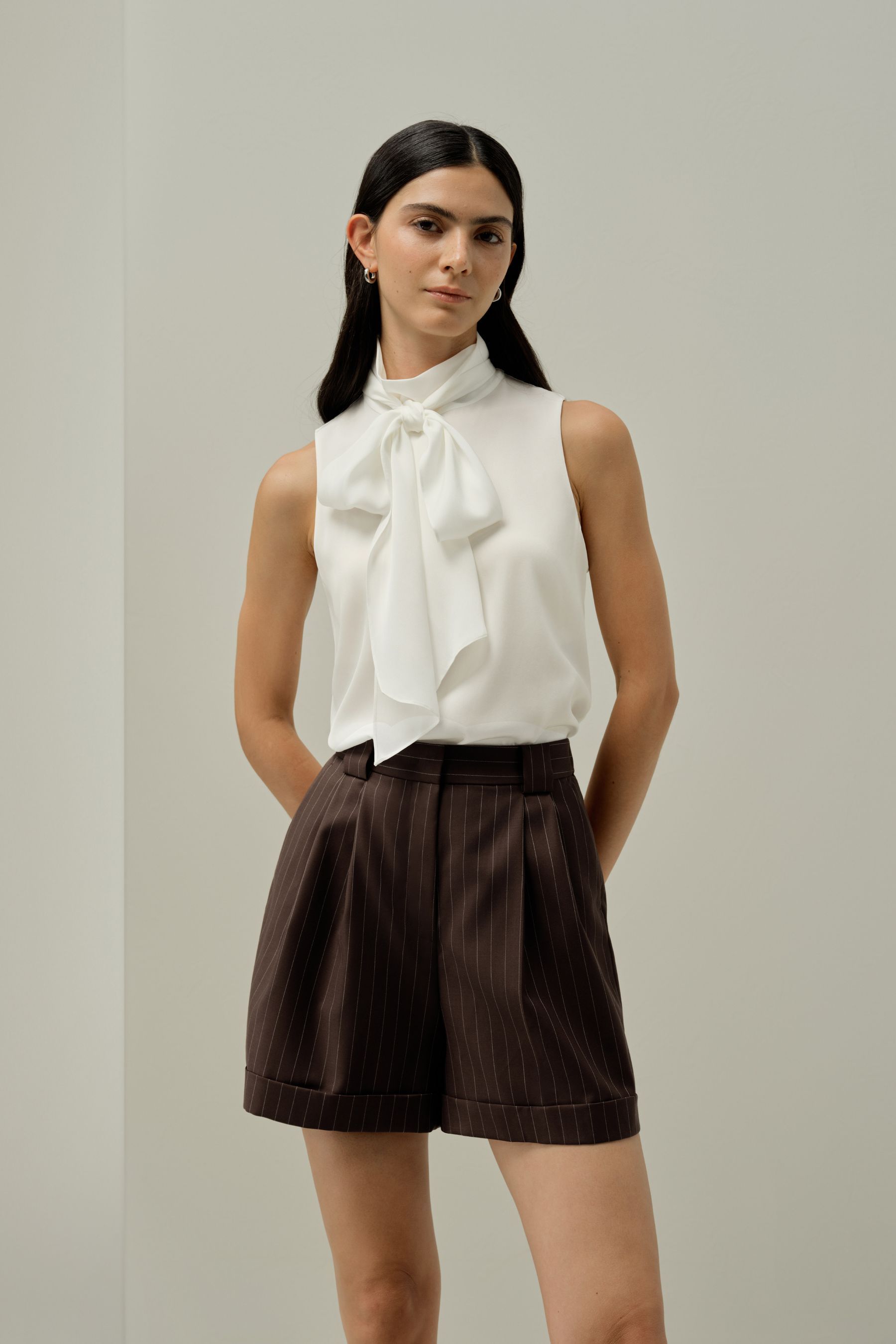 #color_Natural White