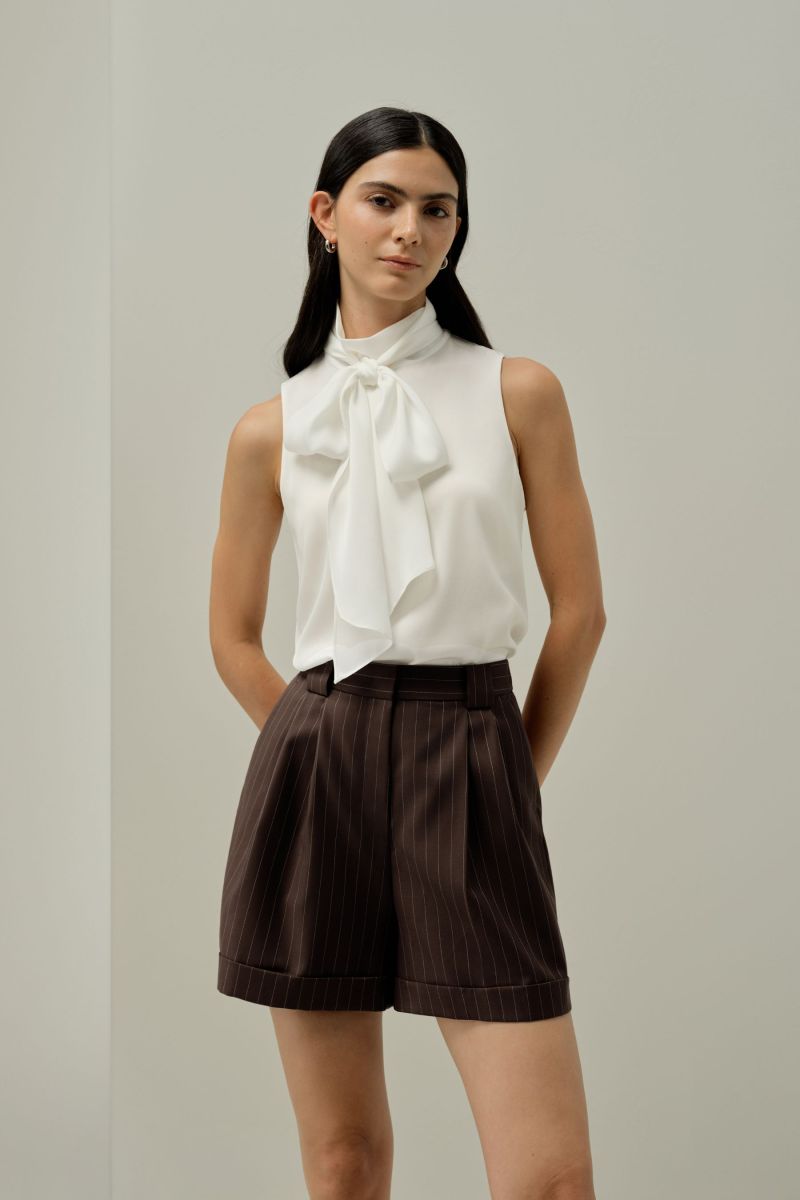 #color_Natural White