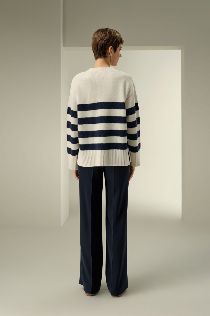 #color_Navy Striped