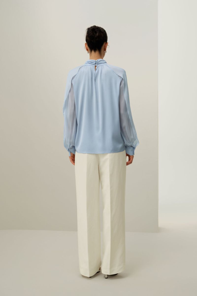 #color_Illusion Blue