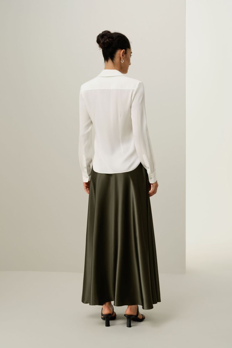 #color_Natural White