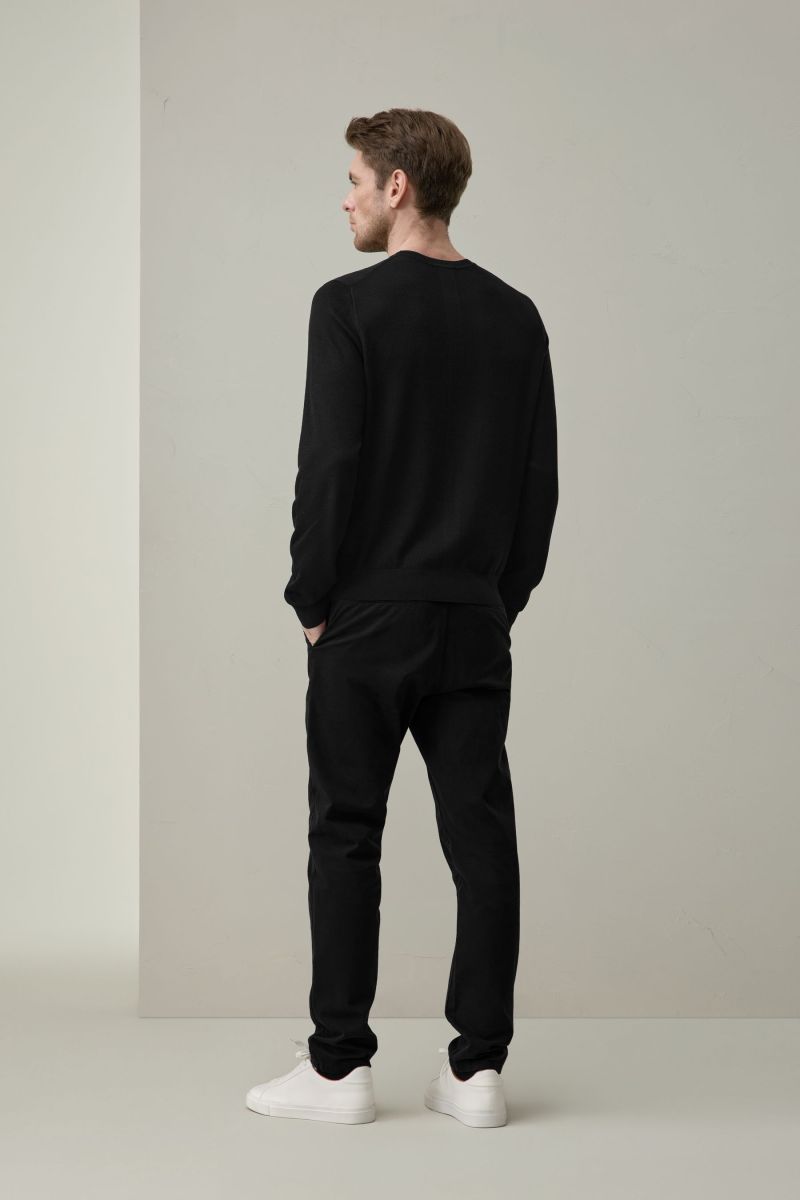 #color_Black
