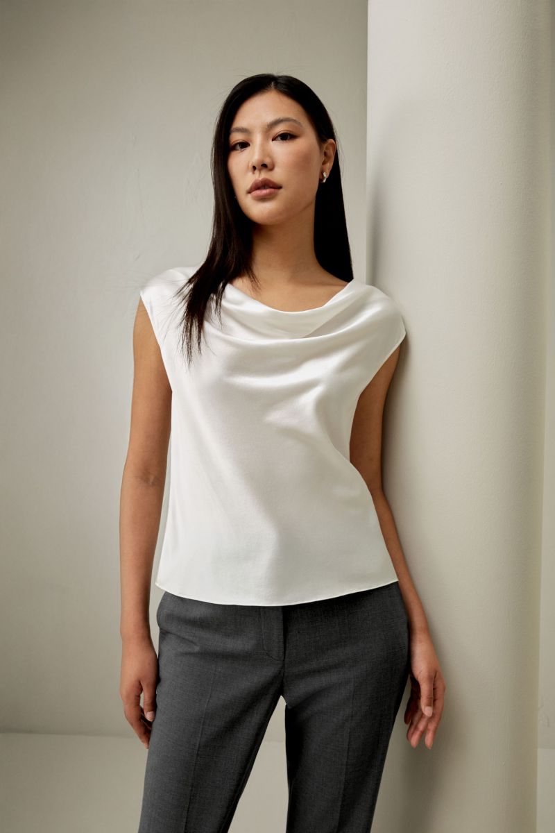 #color_Natural White