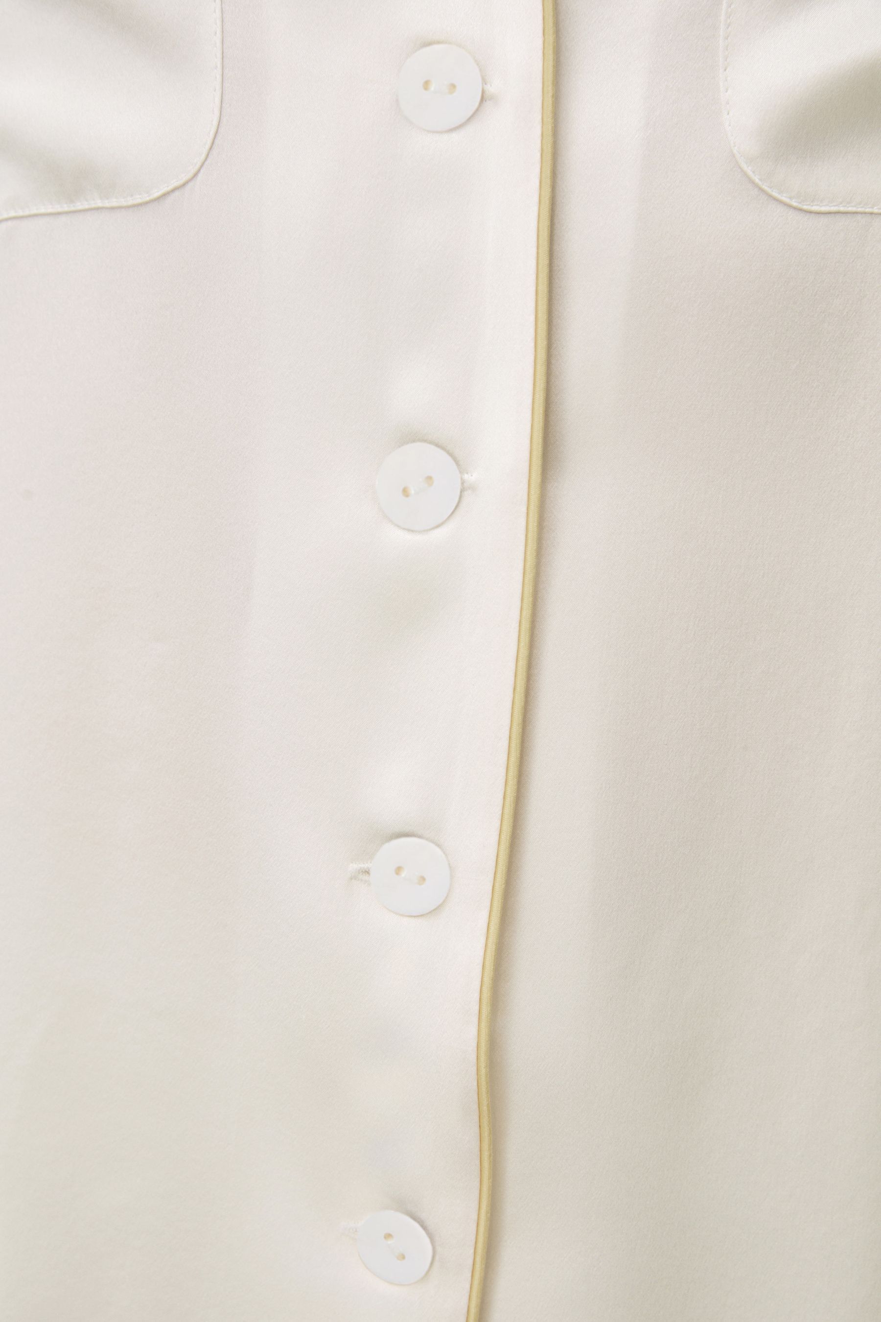 #color_Natural White