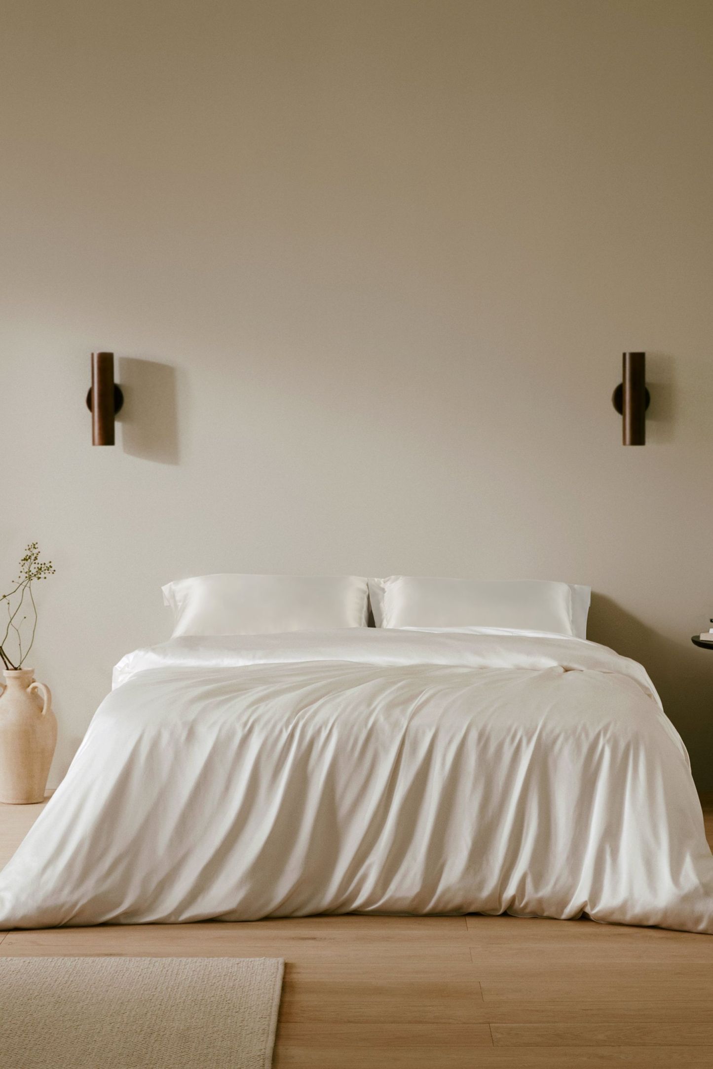 #color_Natural White