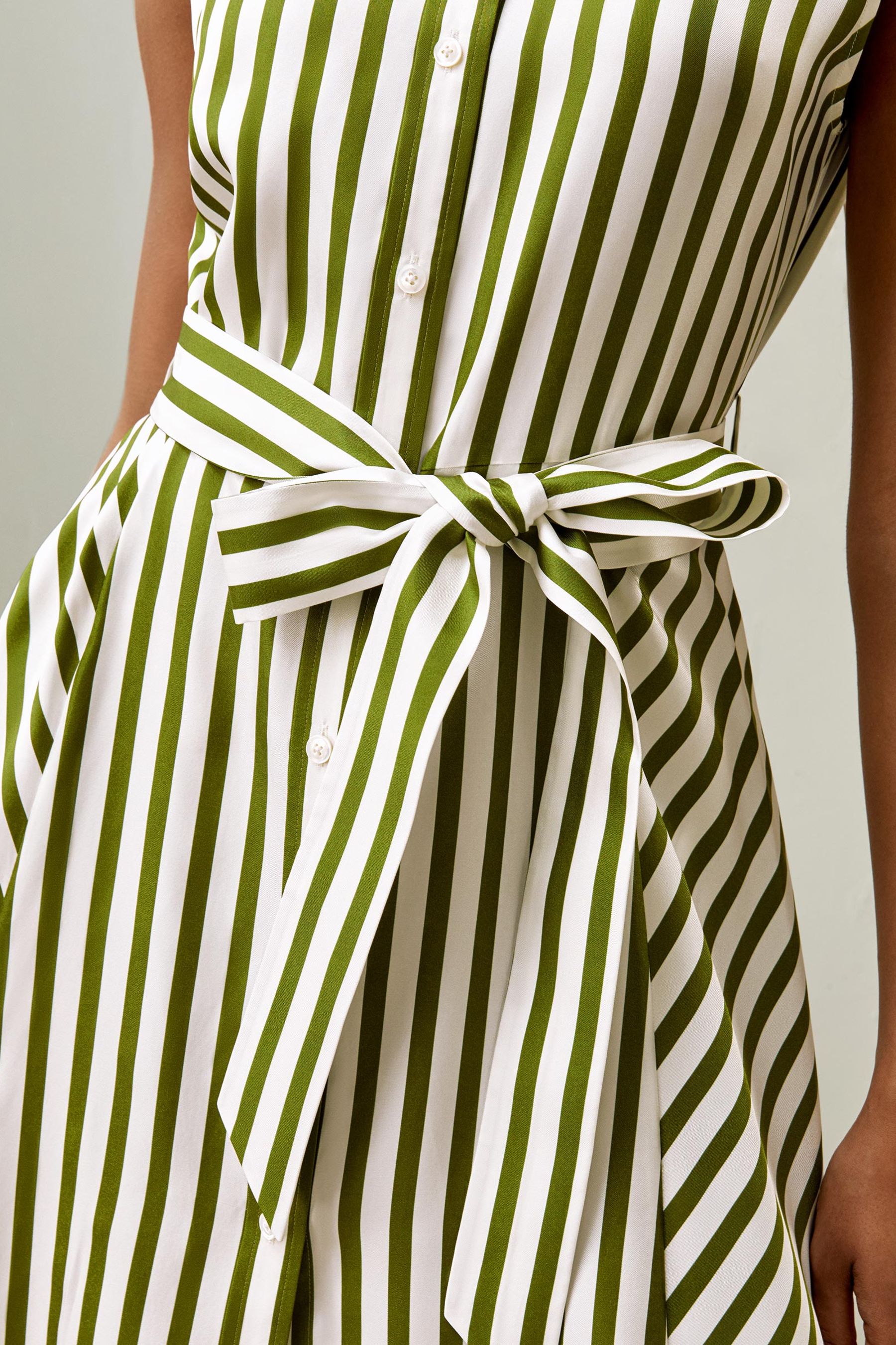 #color_Green-White Pinstripe