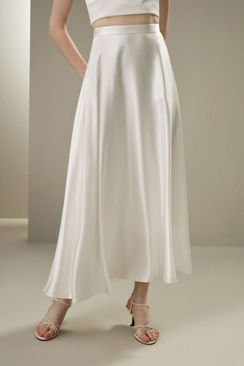 #color_Natural White