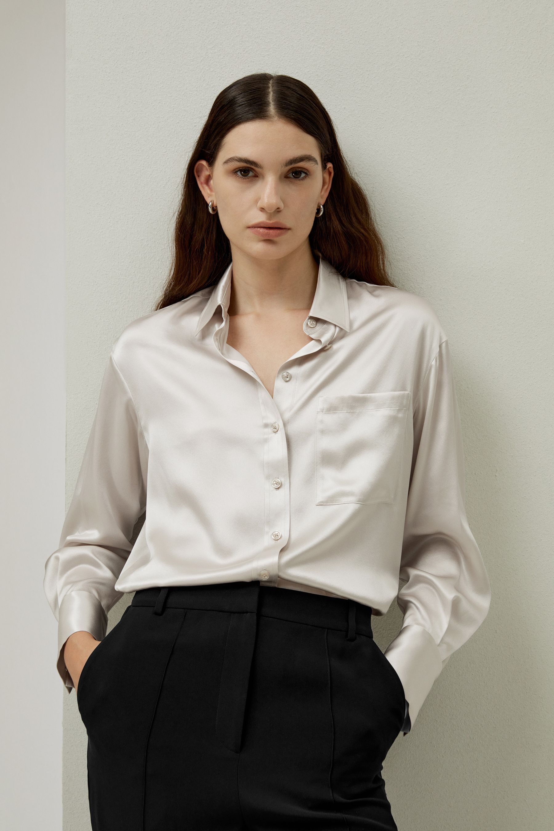 #color_Moonlight Gray