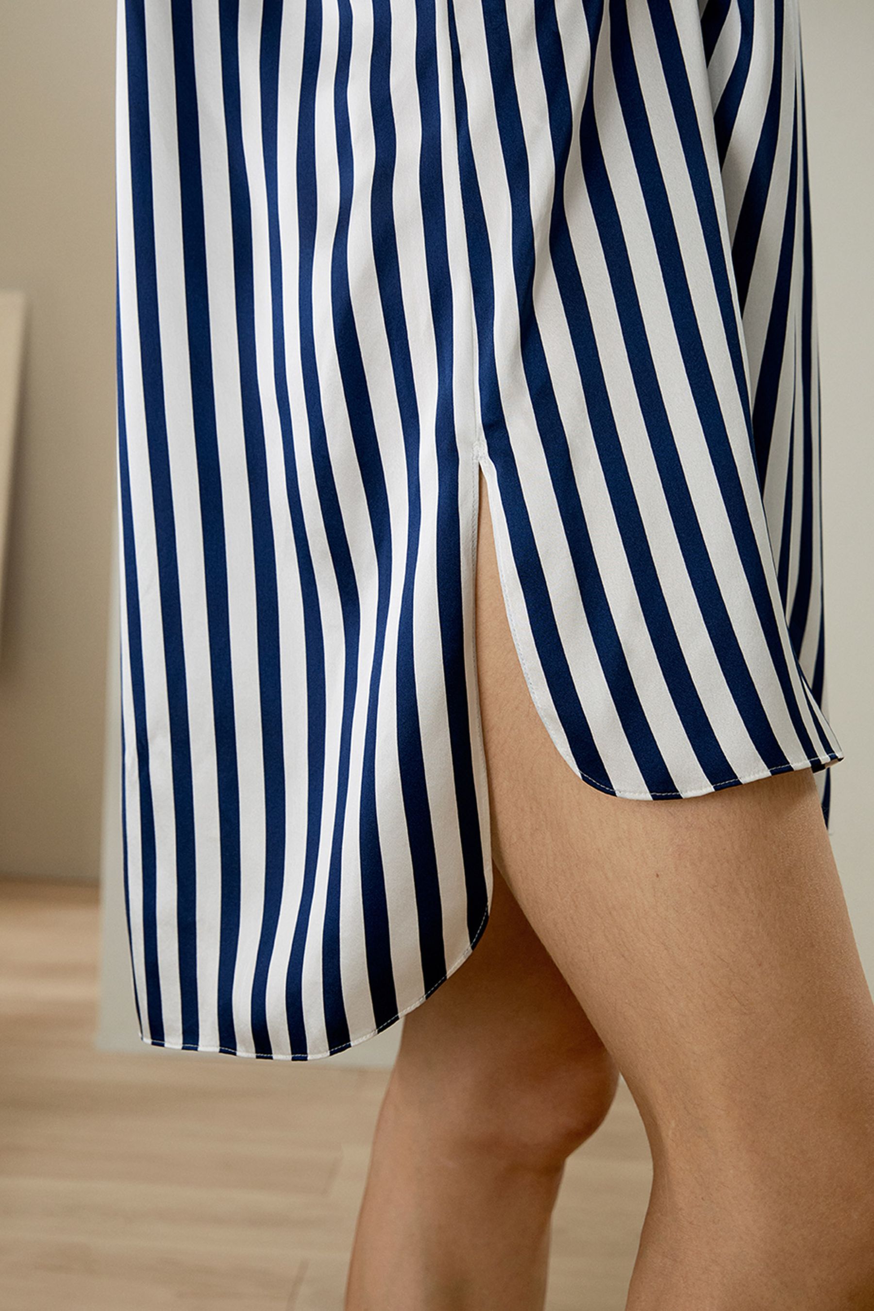 #color_Blue-White-Pinstripes