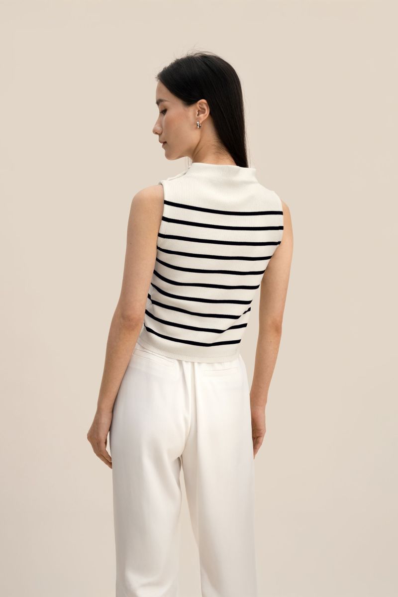 #color_White With Black Stripes