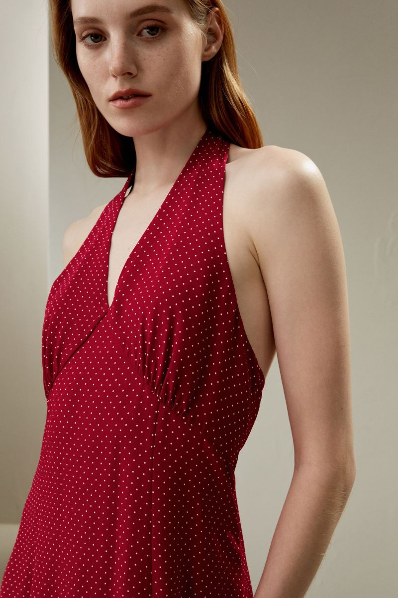 #color_Red and white polka dots