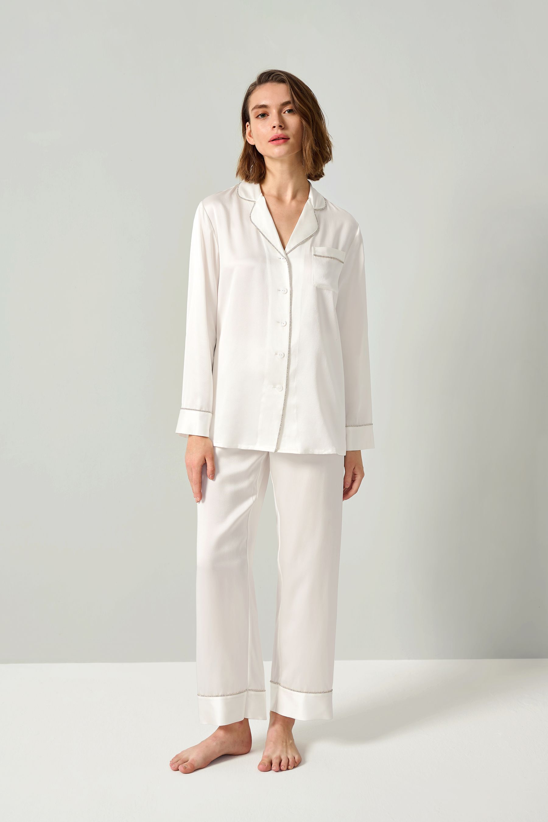 #color_Natural White