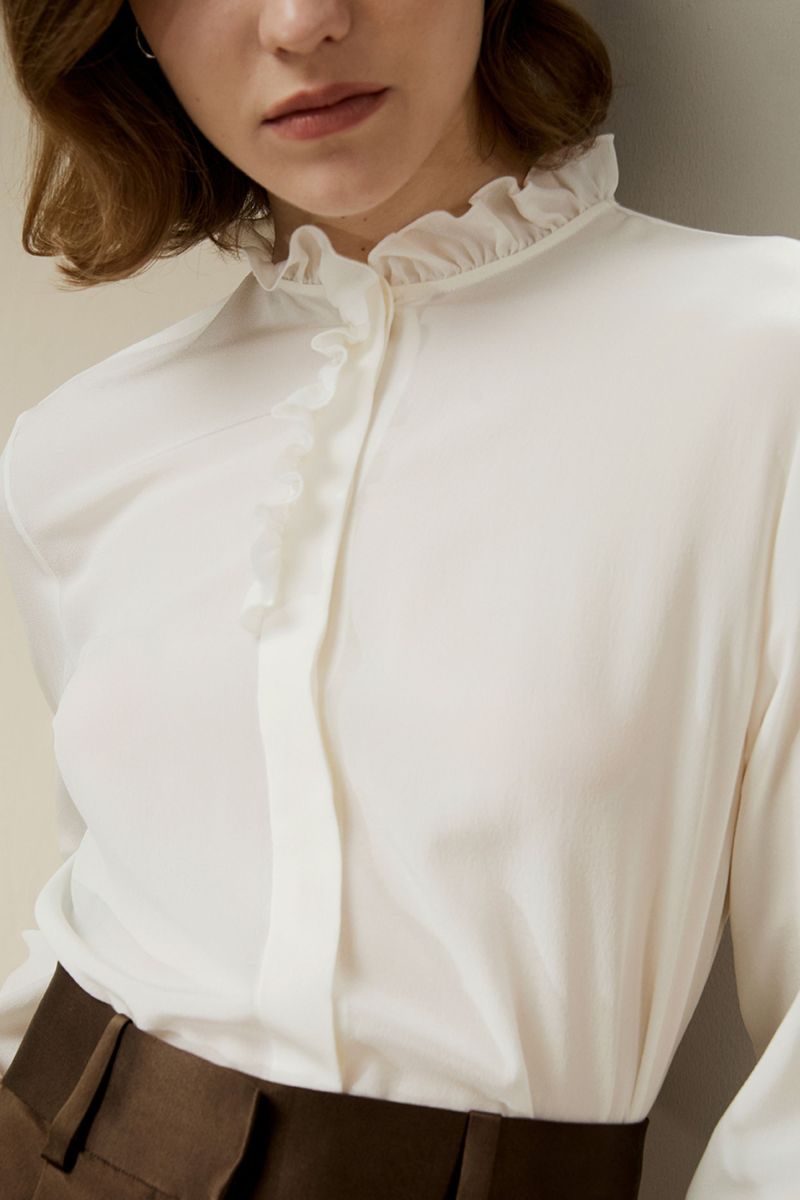 #color_Natural White