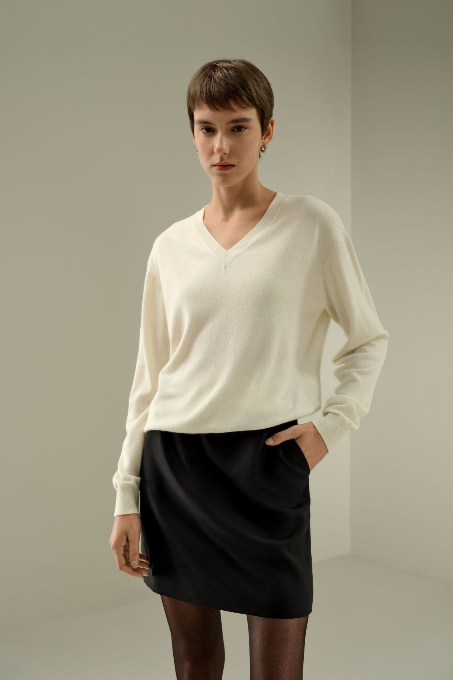 #color_Natural White