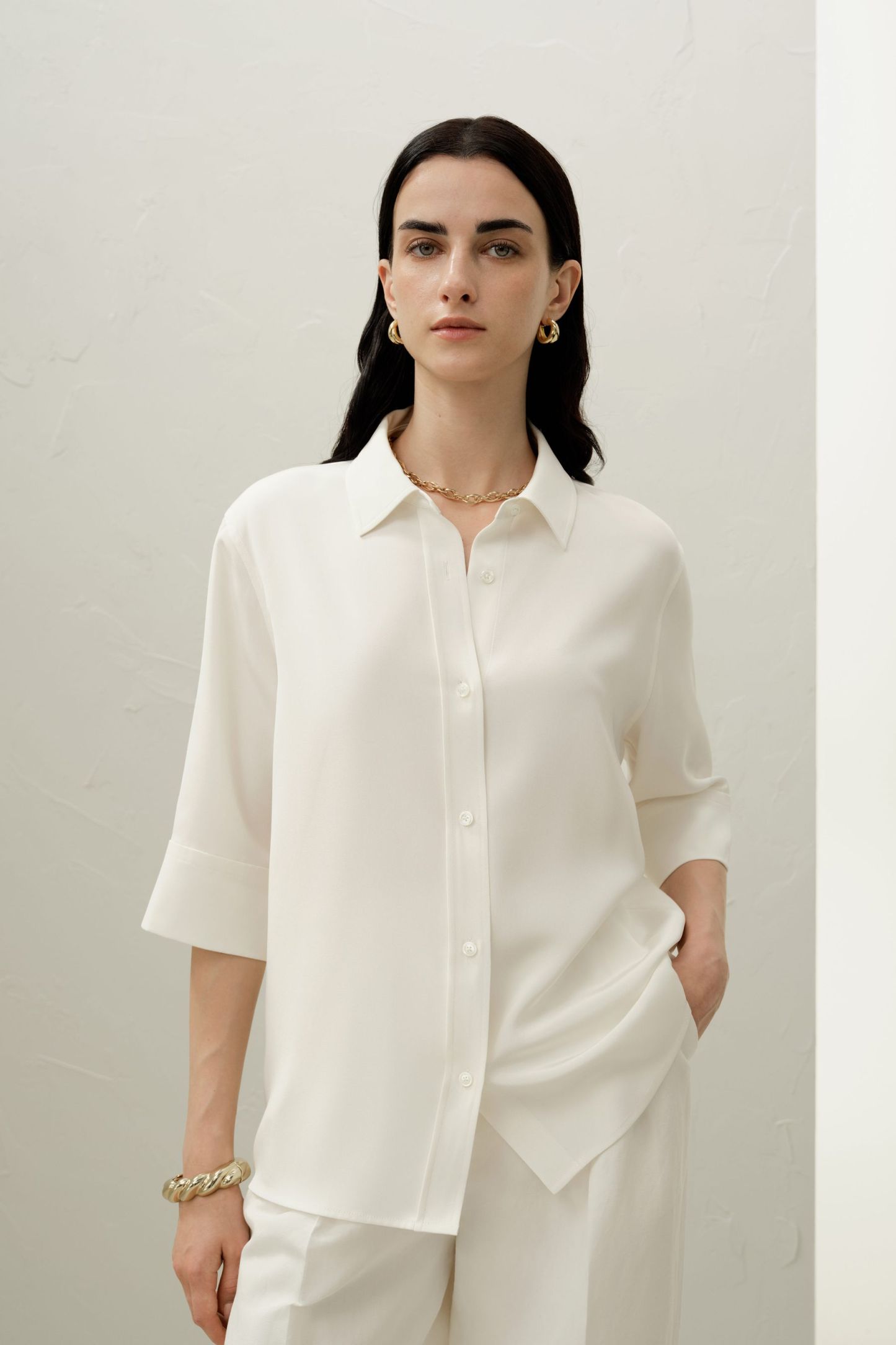 #color_Natural White