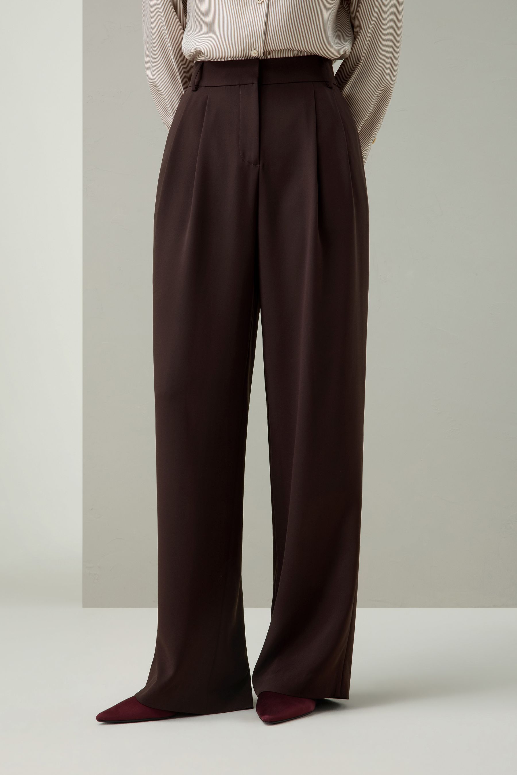 #color_Berry Brown